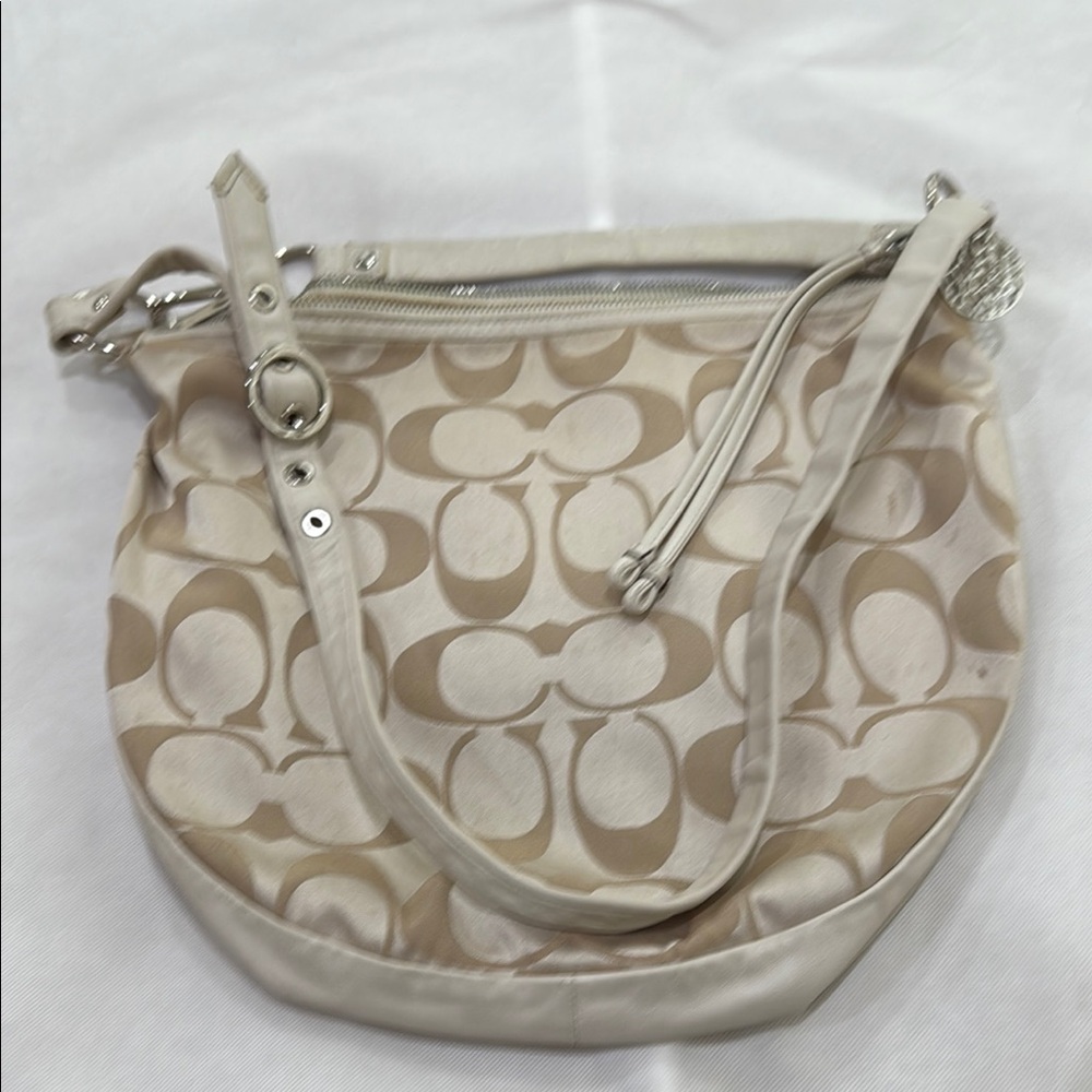 Elegant Cream Designer Shoulder Bag